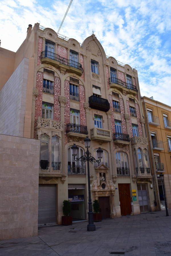 Испания и Евродам. Дважды впервые