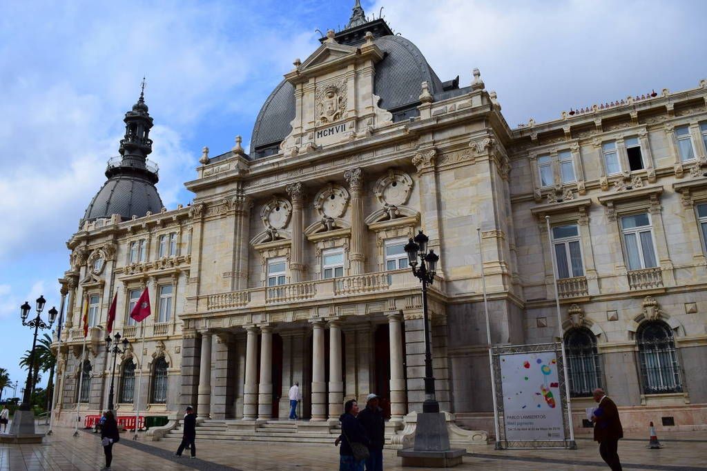 Испания и Евродам. Дважды впервые