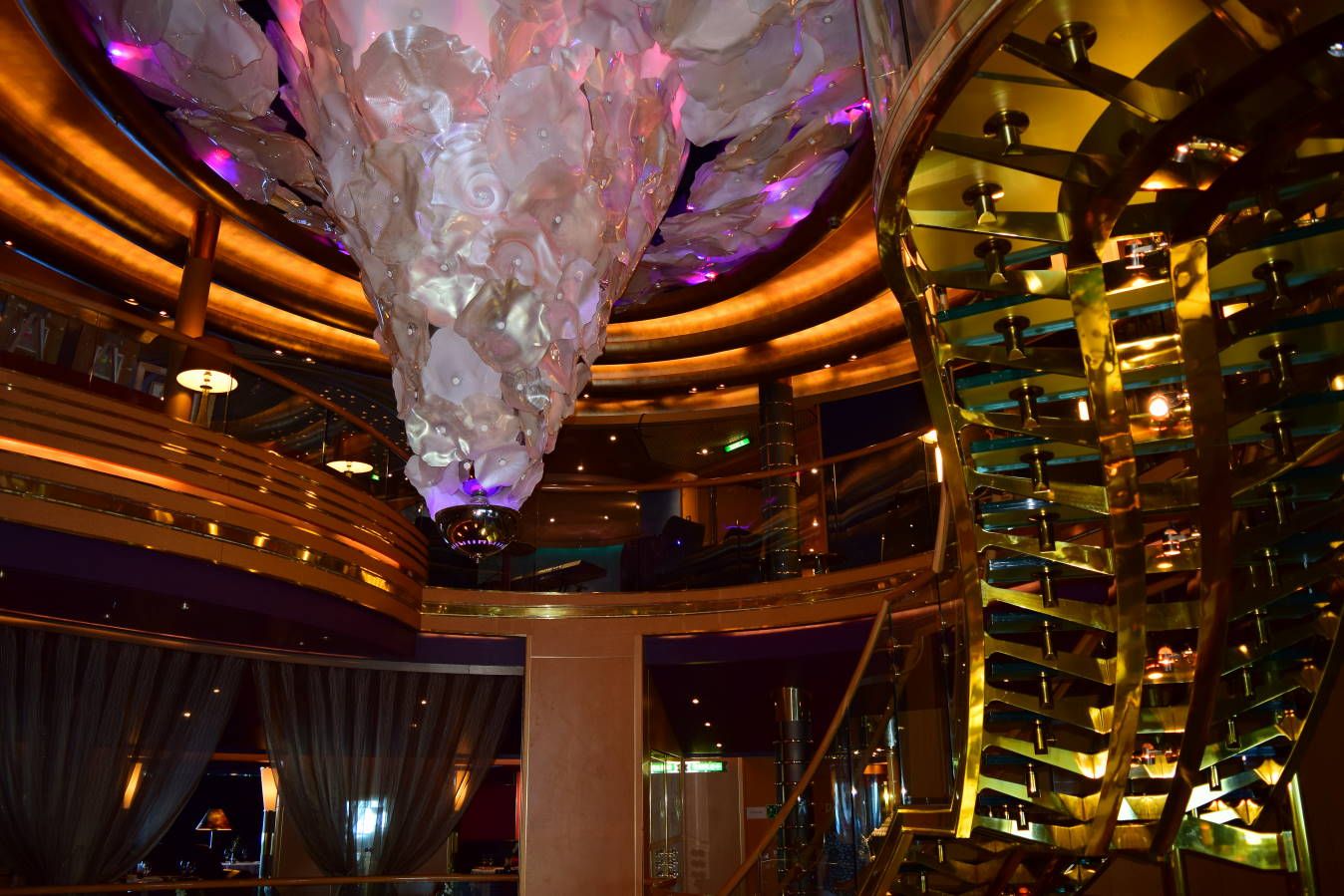 Испания и Евродам. Дважды впервые