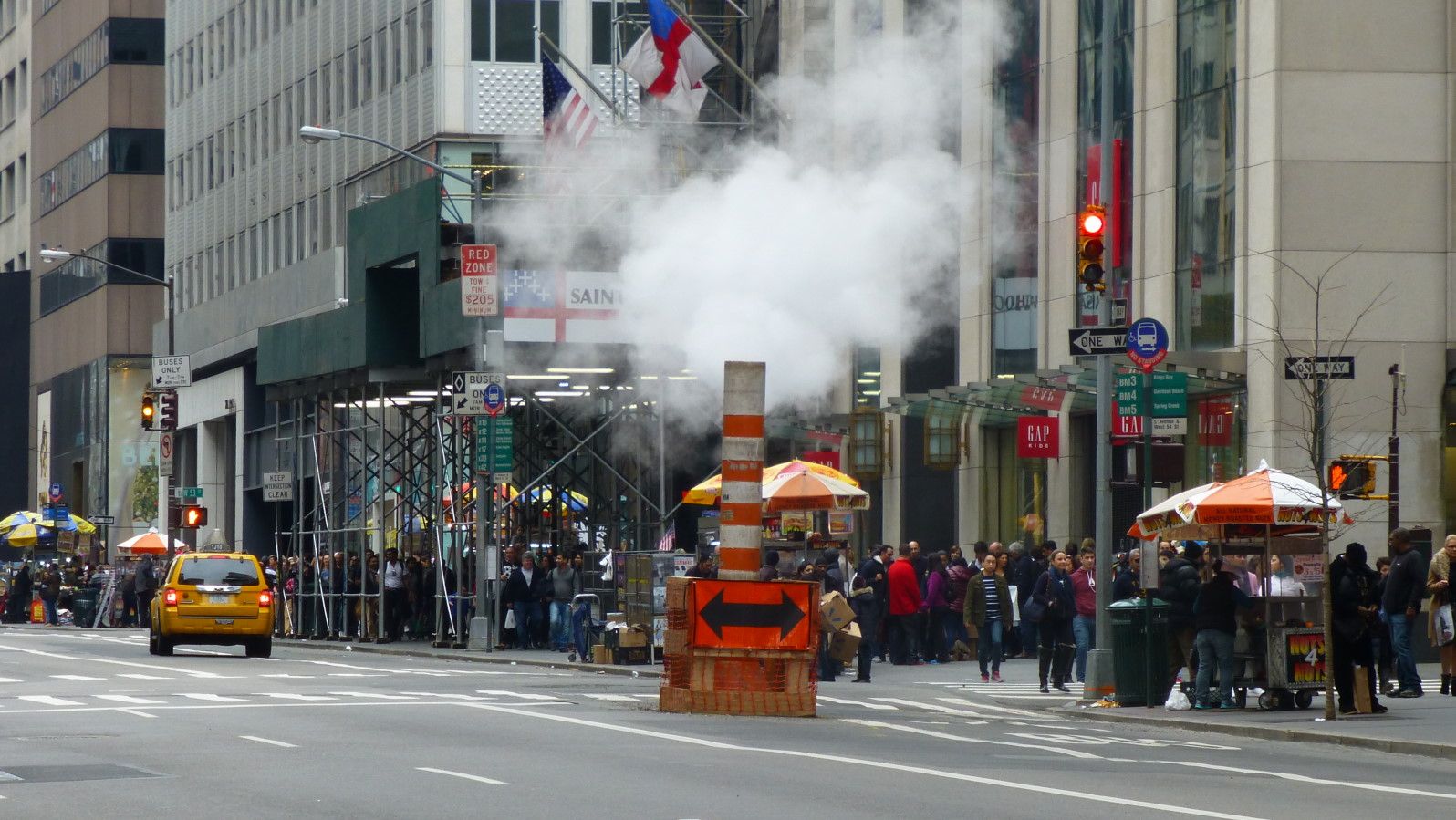 Нью-Йорк не жалеет огней. Рождество 2015 Нью-Йорк не жалеет огней. Рождество 2015