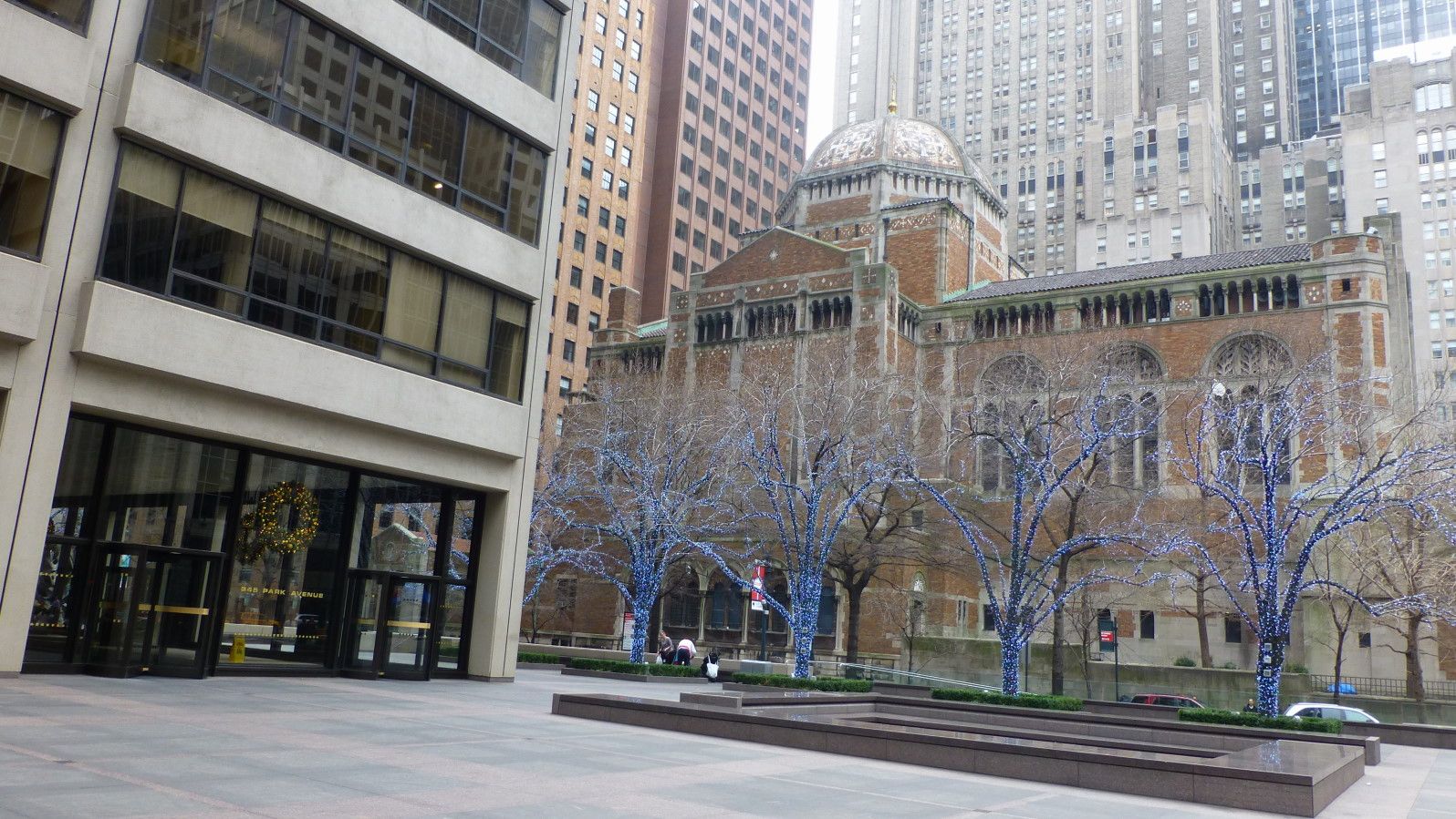 Нью-Йорк не жалеет огней. Рождество 2015 Нью-Йорк не жалеет огней. Рождество 2015