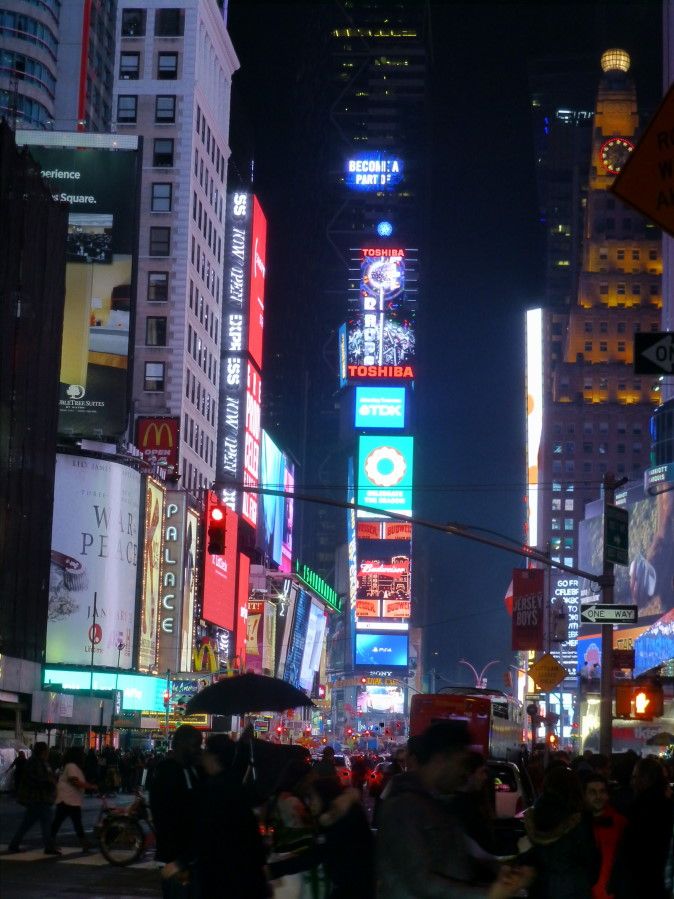 Нью-Йорк не жалеет огней. Рождество 2015 Нью-Йорк не жалеет огней. Рождество 2015