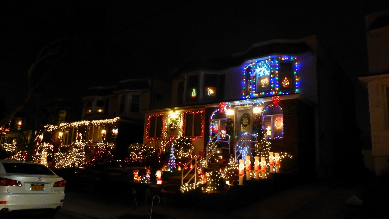 Нью-Йорк не жалеет огней. Рождество 2015 Нью-Йорк не жалеет огней. Рождество 2015