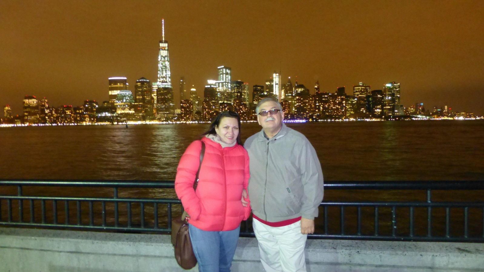 Нью-Йорк не жалеет огней. Рождество 2015 Нью-Йорк не жалеет огней. Рождество 2015