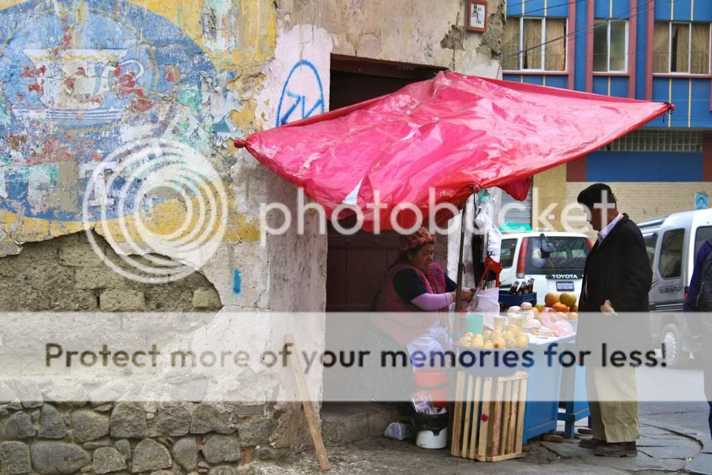 La Paz orange juice vendor