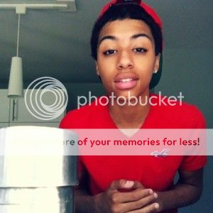 Commotion in the Ocean - Scholastic Kids' Club Chapter 1: ::Cast:: | Miss Literati