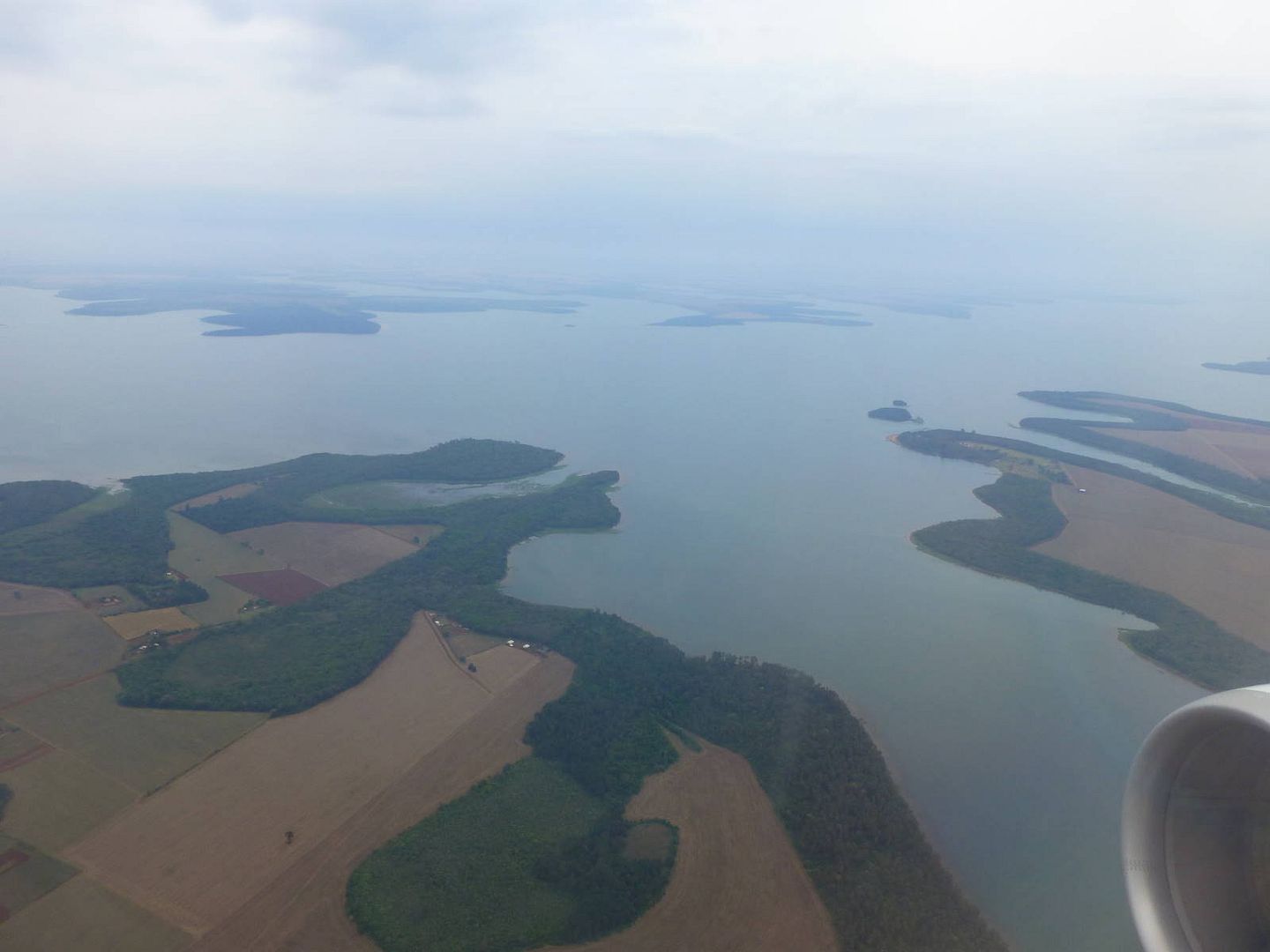 ИзоБразилия акупунктурно. Рио-Игуасу с обеих сторон