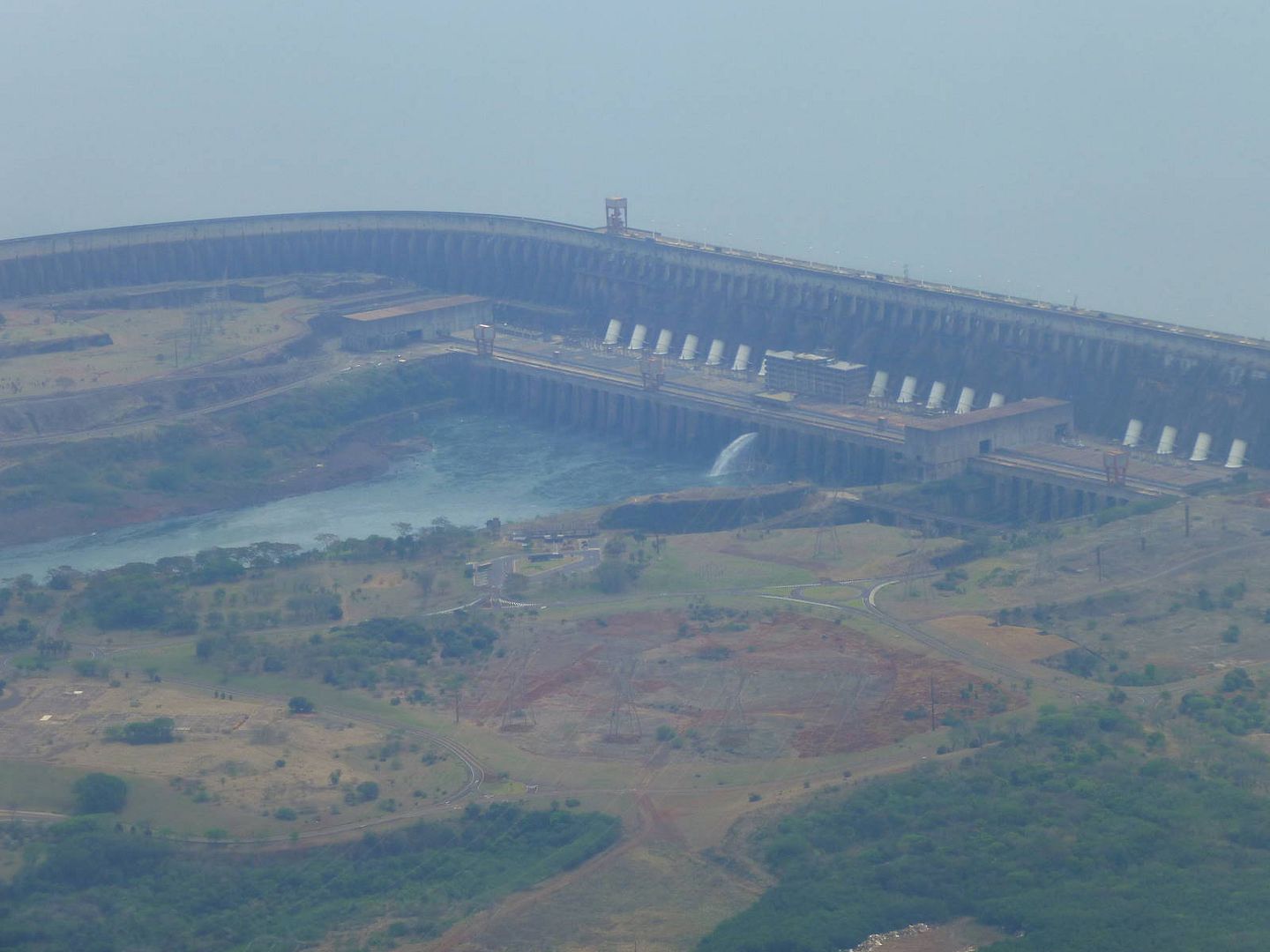 ИзоБразилия акупунктурно. Рио-Игуасу с обеих сторон