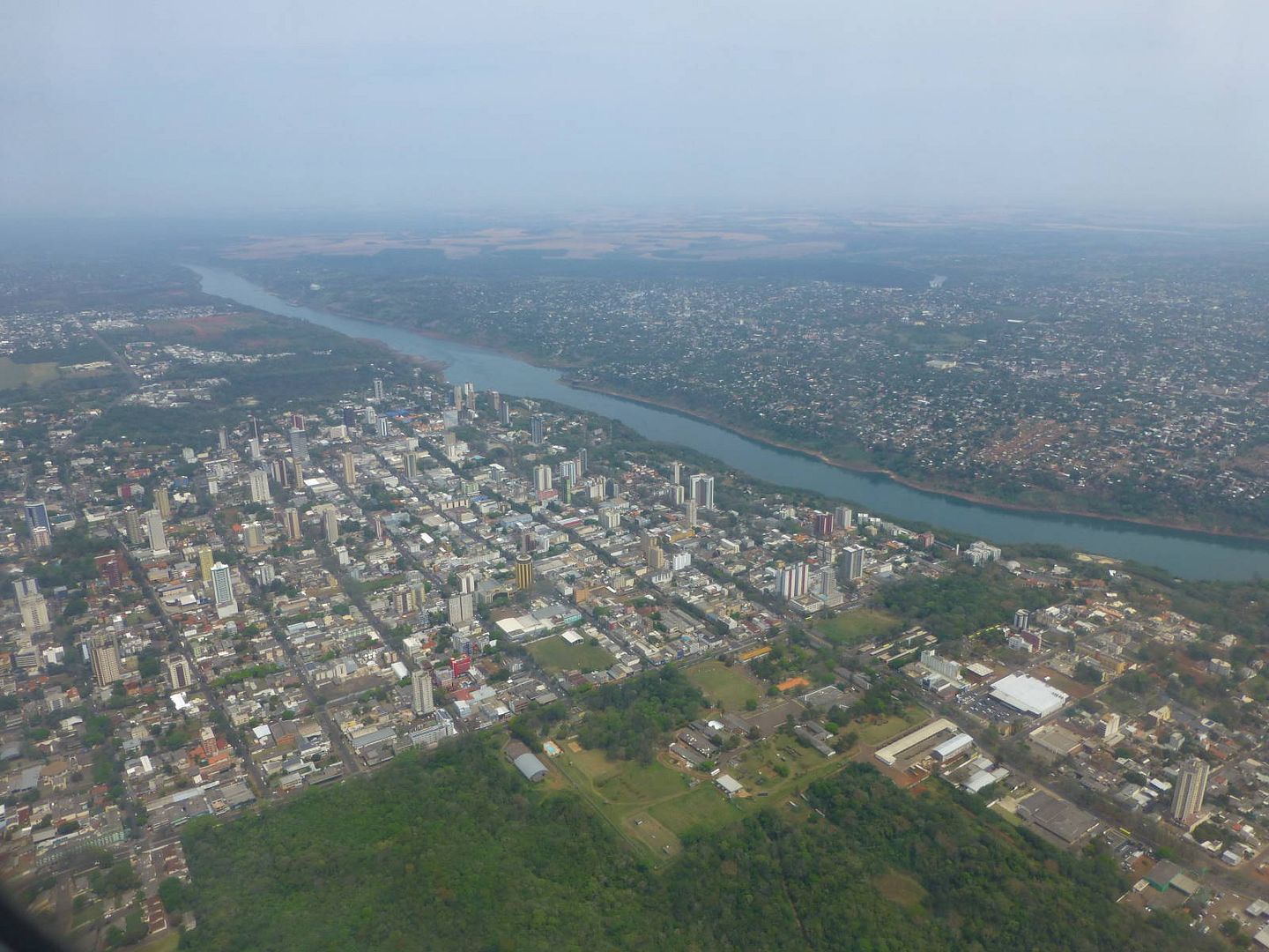 ИзоБразилия акупунктурно. Рио-Игуасу с обеих сторон