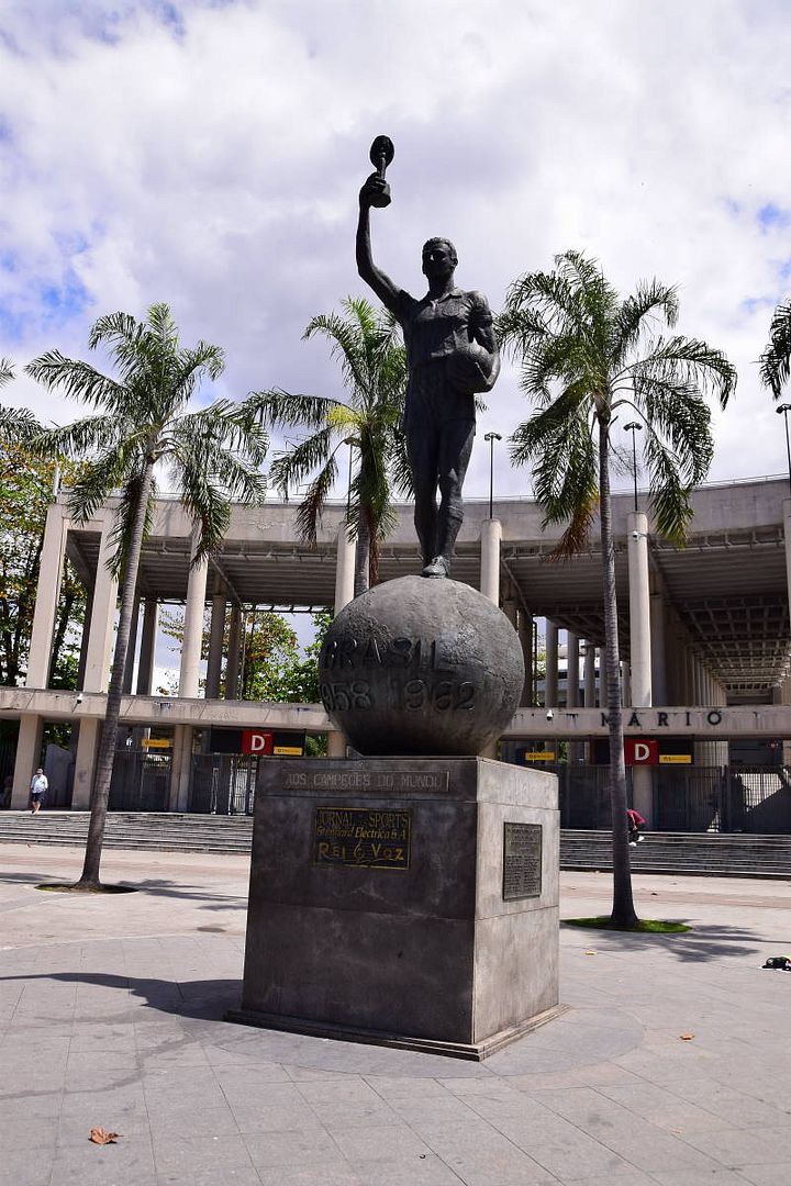 ИзоБразилия акупунктурно. Рио-Игуасу с обеих сторон