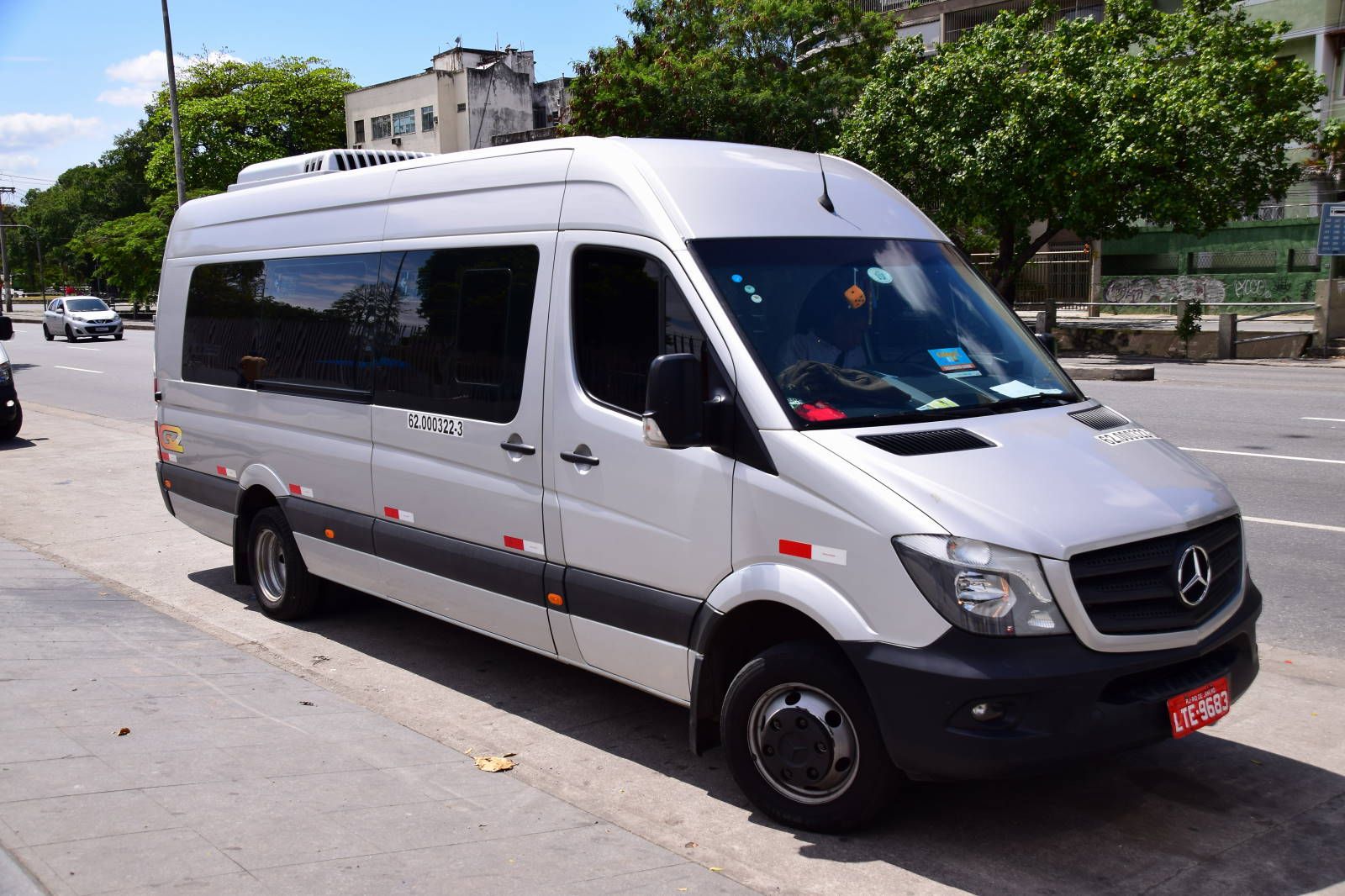 ИзоБразилия акупунктурно. Рио-Игуасу с обеих сторон