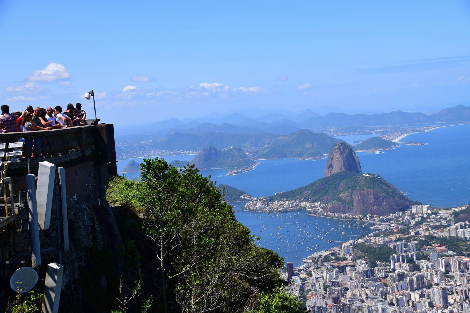 ИзоБразилия акупунктурно. Рио-Игуасу с обеих сторон
