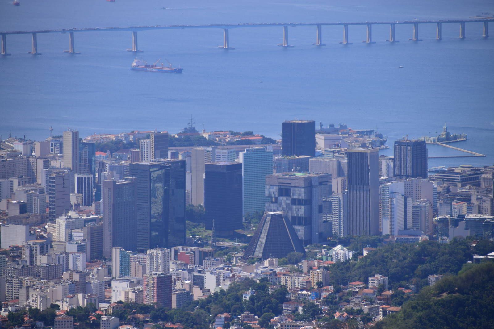 ИзоБразилия акупунктурно. Рио-Игуасу с обеих сторон