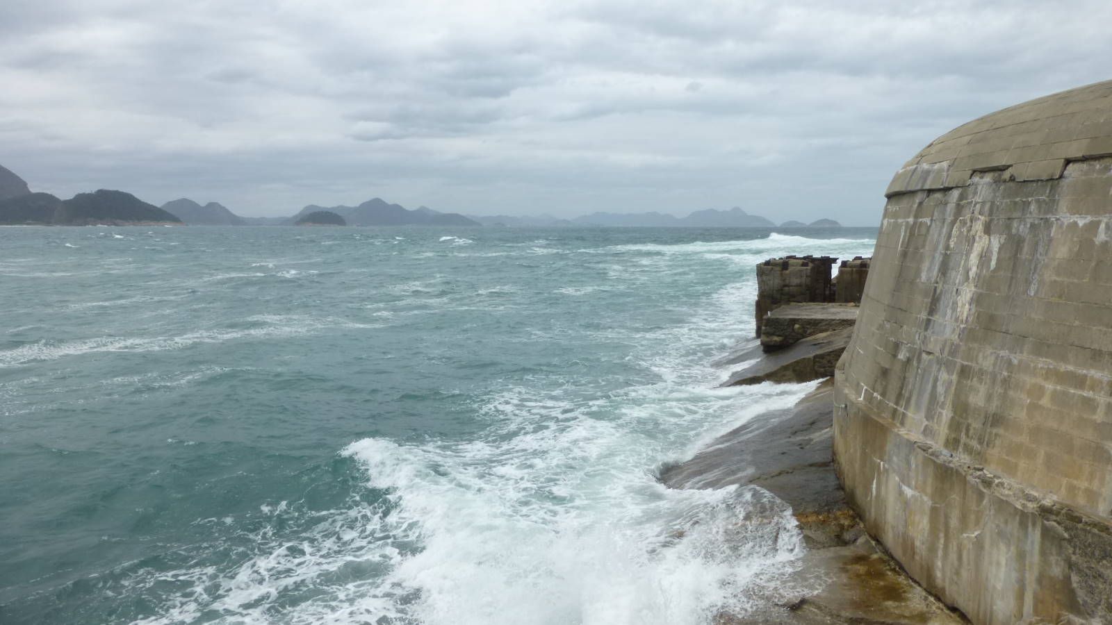 ИзоБразилия акупунктурно. Рио-Игуасу с обеих сторон