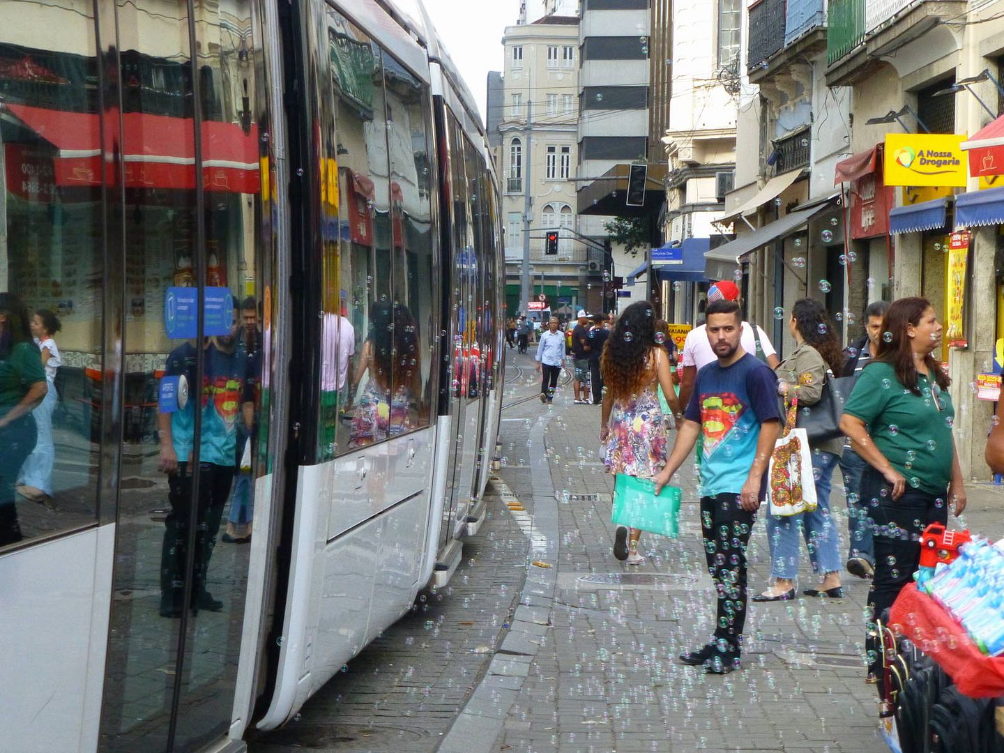 ИзоБразилия акупунктурно. Рио-Игуасу с обеих сторон